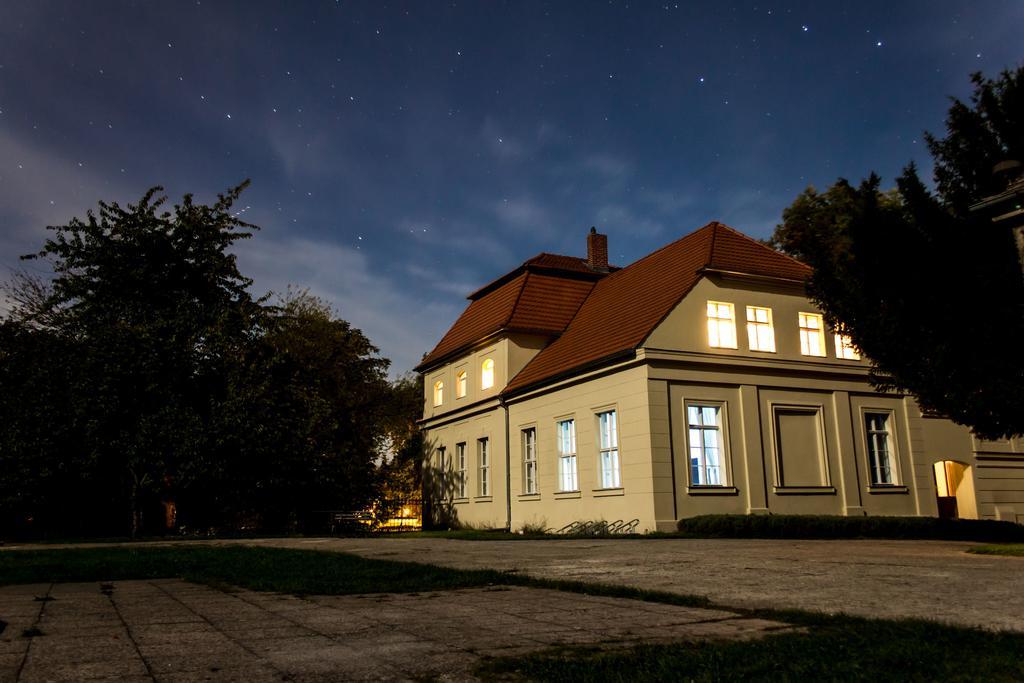 Gaestehaus Schloss Plaue Brandenburg  Exterior foto
